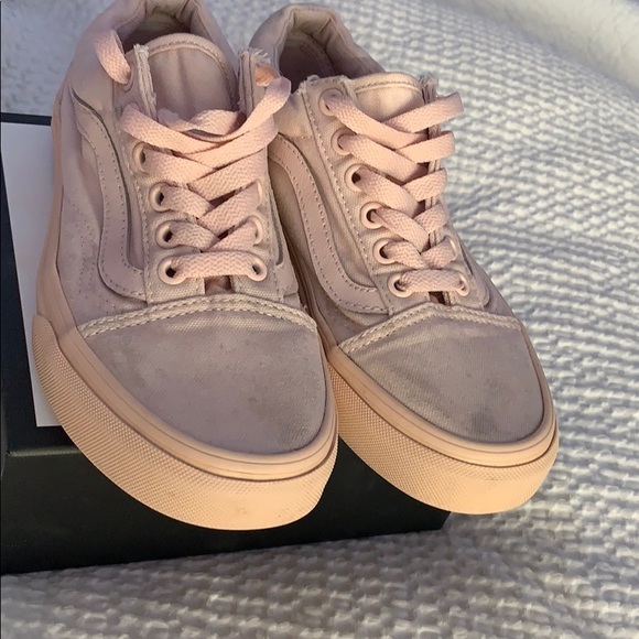 Light pink monochromatic vans - Picture 2 of 3